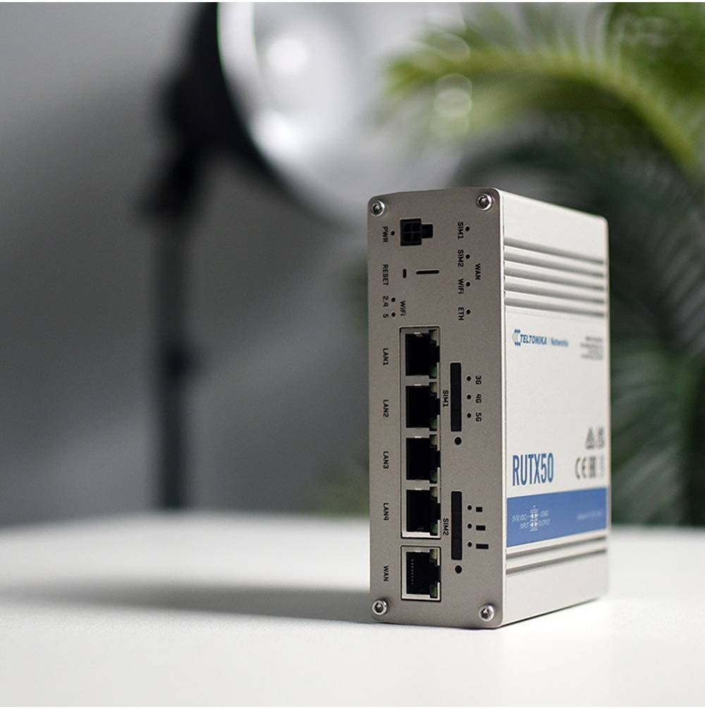 Teltonika RUTX50 5G Router: Dual Sim, WiFi 5, LTE CAT 20, 3.3 Gbps Speeds, Up to 150 Clients, SA & NSA Architectures, Low Latency. | RUTX50